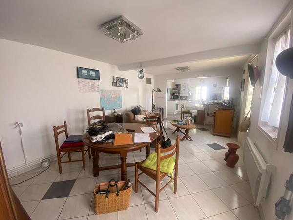 Maison de plain-pied 2 chambres.