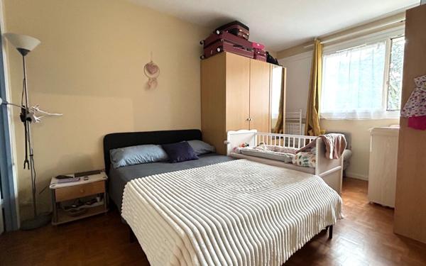 Appartement à vendre    2 pièces • 50,60 m2 Évry