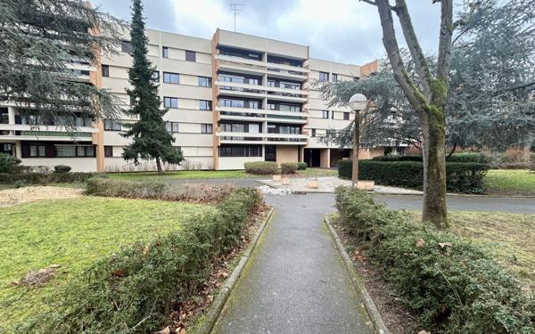 Appartement à vendre    2 pièces • 50,60 m2 Évry