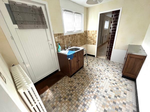 Maison Laval 7 pièce(s) 111 m2 - 3 chambres