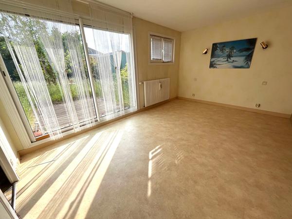 Maison Laval 7 pièce(s) 111 m2 - 3 chambres