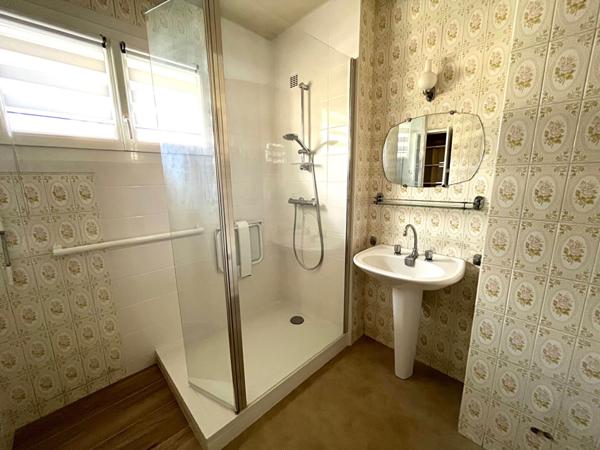 Maison Laval 7 pièce(s) 111 m2 - 3 chambres