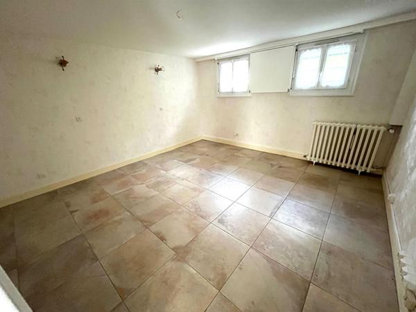 Maison Laval 7 pièce(s) 111 m2 - 3 chambres