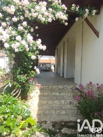Maison à vendre 6 pièces 135 m² Saujon