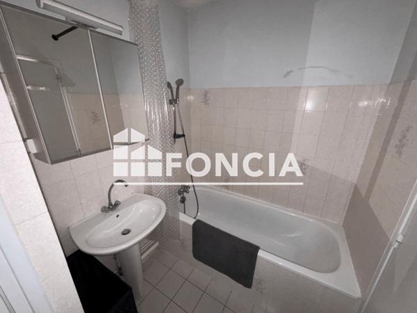 Location Appartement meublé 2 pièces 51.05 m² - 40 RUE DE LA VICTOIRE Tours 37000