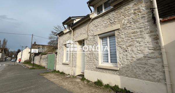 Location Maison 2 pièces 59.32 m² - Oulins 28260