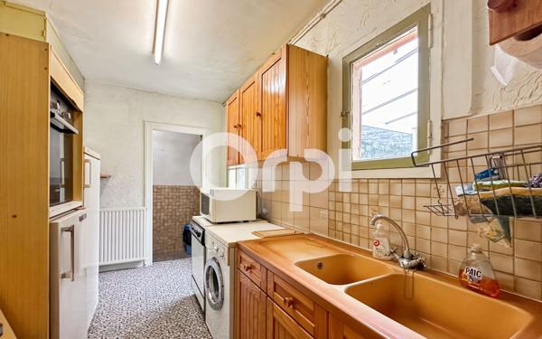 Maison à vendre    10 pièces •  Mantes-la-Jolie