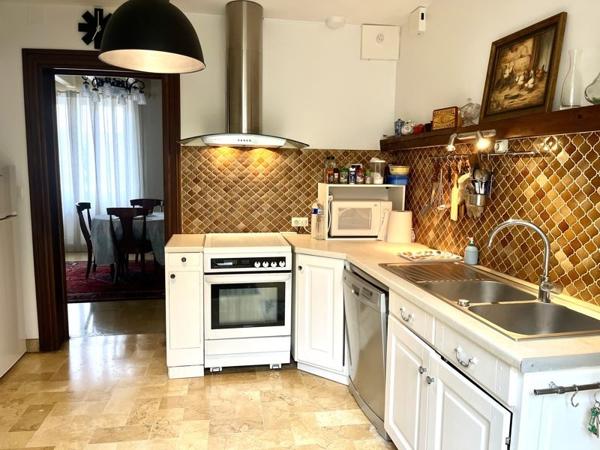 Maison à vendre |  Chauffour-sur-Vell |  10 pièces | 189 m²