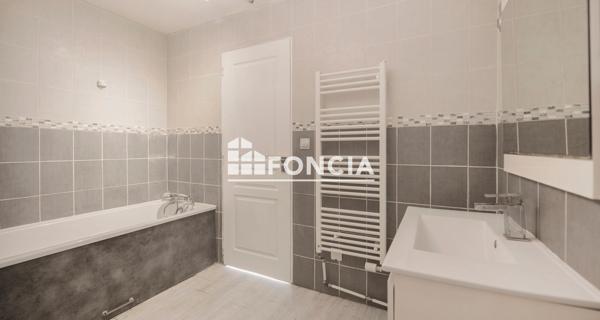 À vendre Maison 6 pièces 141 m² - Ingré 45140