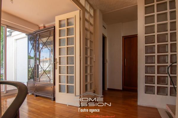 Maison
                                                                                                                                                                                                                                                                                                                        5 pièce(s)                                                                                                                                                                                                          4 chambre(s)                                                                                                                                                                                                          140  m²