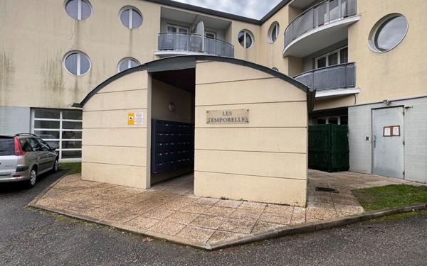 Appartement à louer    1 pièce •  Sassenage