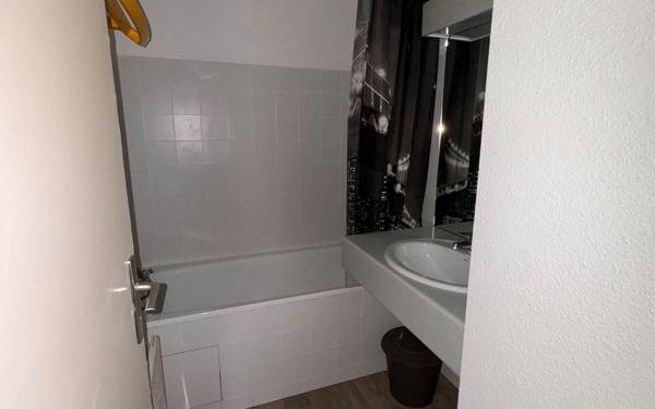 Appartement à louer    1 pièce •  Sassenage