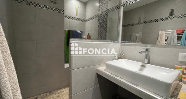 À vendre Appartement 4 pièces 72.2 m² - Avignon 84000