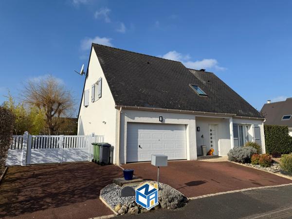 Maison 172m2 avec 4 chambres, garage et terrain 1124m2