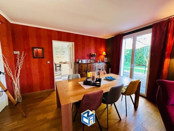 Maison 172m2 avec 4 chambres, garage et terrain 1124m2