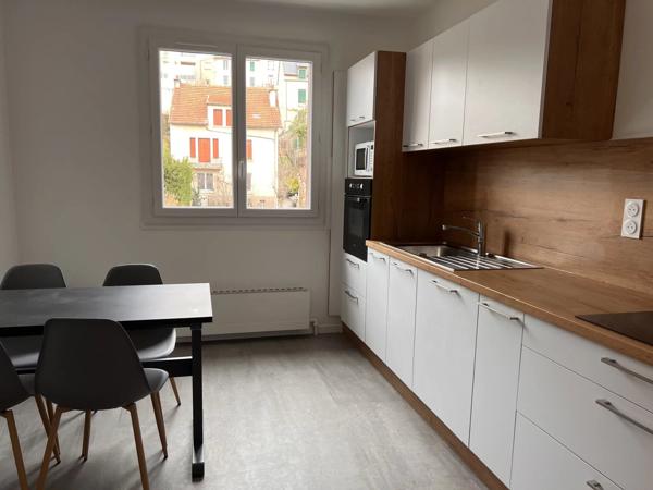 Location Appartement 4 pièces 86 m2 à Rodez