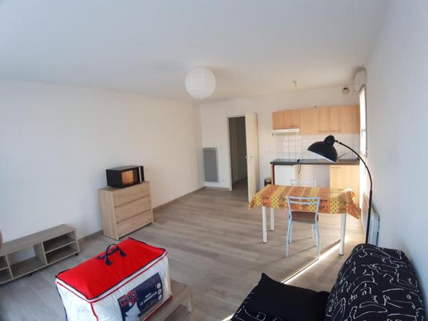 Location Studio meublé 33.5 m² - Baccarat 54120