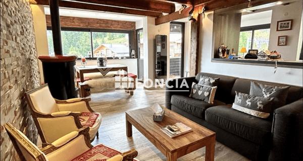 À vendre Appartement 4 pièces 100 m² - La Foux D'allos 04260