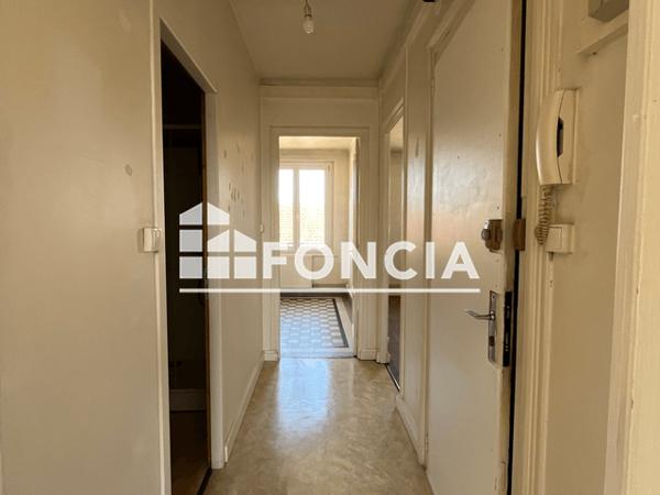 Location Appartement 2 pièces 40 m² - BATIMENT A Nancy 54000