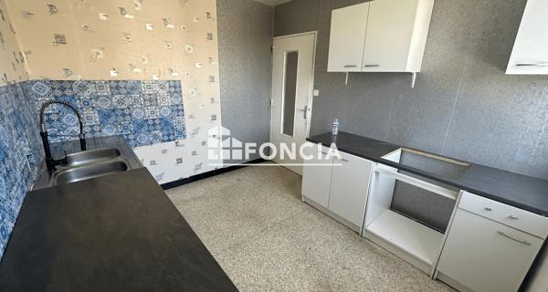 Location Appartement 2 pièces 40 m² - Roanne 42300