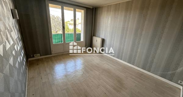 Location Appartement 2 pièces 40 m² - Roanne 42300