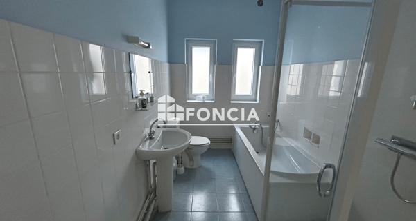 Location Appartement 3 pièces 78.04 m² - Roanne 42300