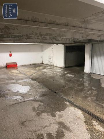 Parking à vendre 15m²