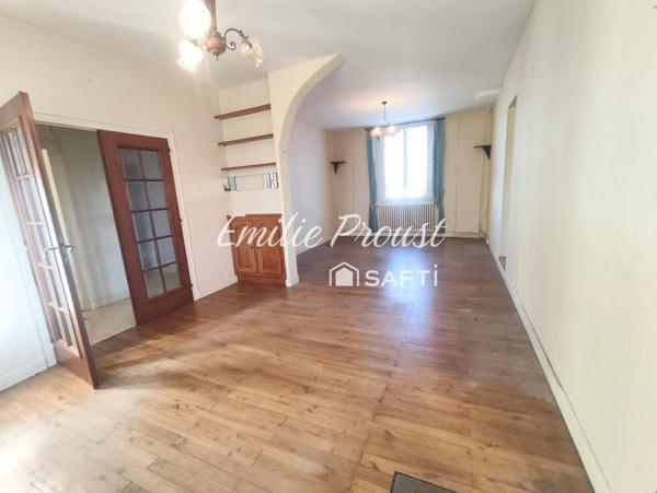 Maison à rénover avec très beau potentiel