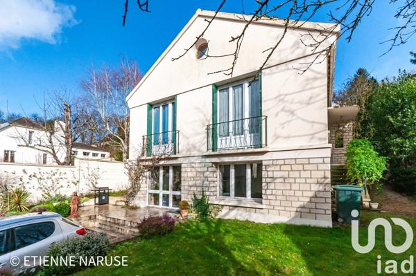 Maison à vendre 7 pièces 139 m² Saint-Germain-en-Laye