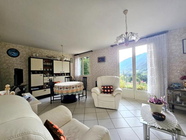 Maison plain-pied- Terrain 4020m2- Saint-Jeoire (74490)