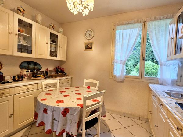 Maison plain-pied- Terrain 4020m2- Saint-Jeoire (74490)