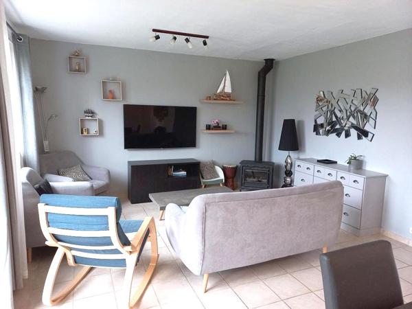 Maison de type 5 de 86 m² sur parcelle de 399 m²