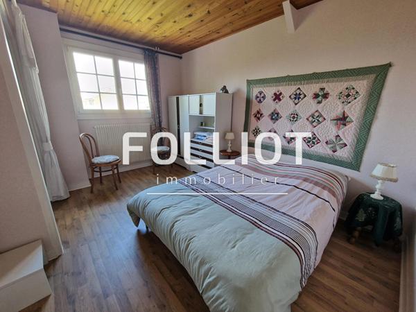 A VENDRE CENTRE DE PERIERS VIE DE PLAIN PIED