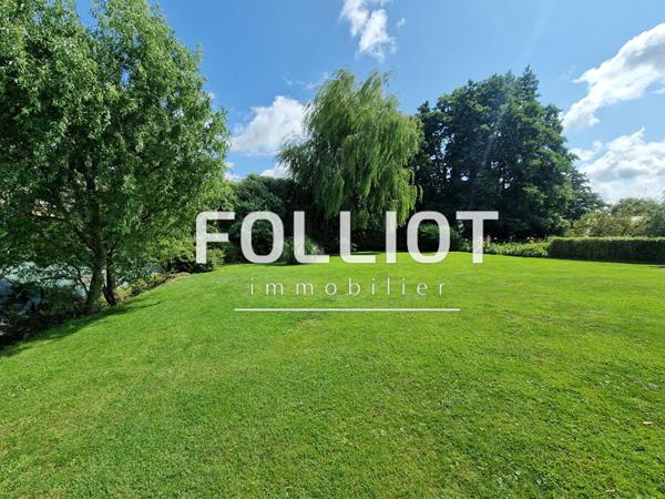 A VENDRE CENTRE DE PERIERS VIE DE PLAIN PIED