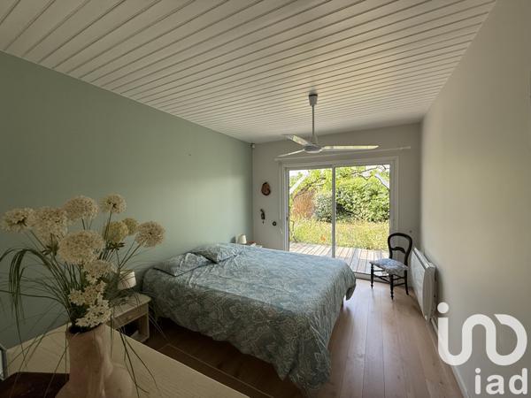 House for sale 5 rooms 128 m² Andernos-les-Bains