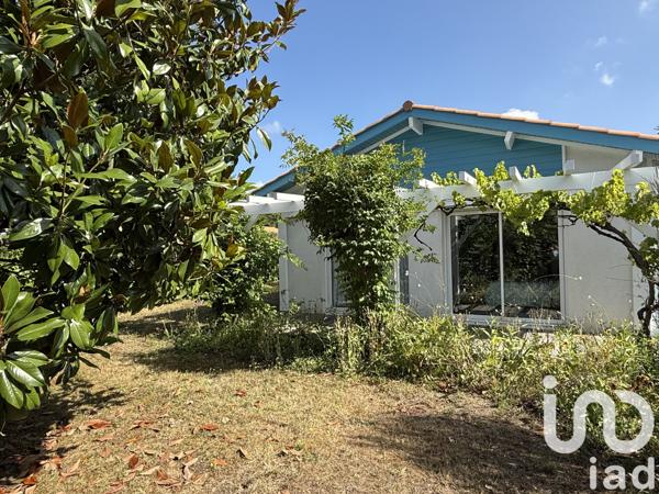 House for sale 5 rooms 128 m² Andernos-les-Bains