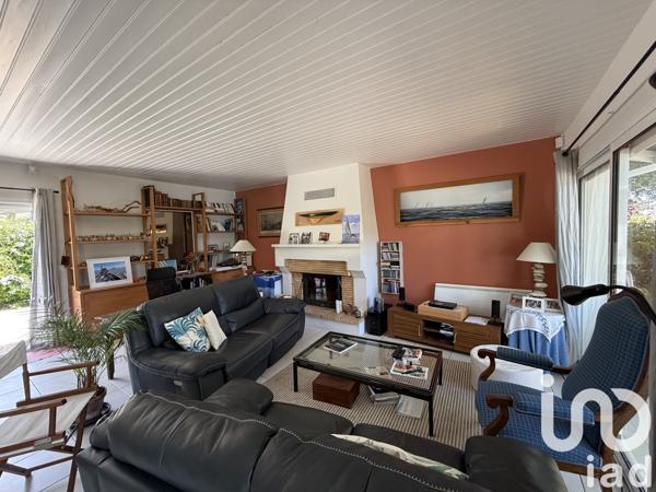 House for sale 5 rooms 128 m² Andernos-les-Bains