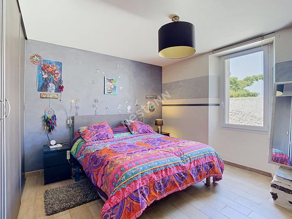 Charmante ancienne grange rénovée avec piscine à Vendre à Gesté