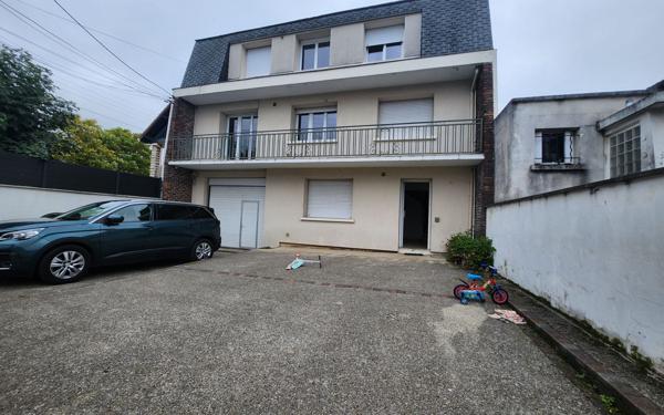Appartement à louer    2 pièces •  Athis-Mons