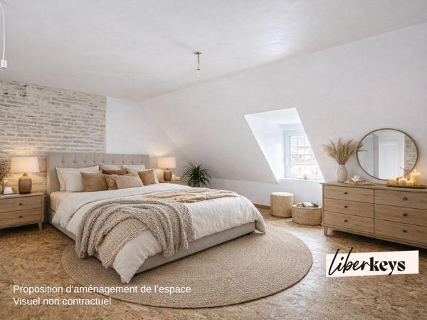 Maison de ville 3 chambres de 135 m² avec jardin, bureau et grenier. 