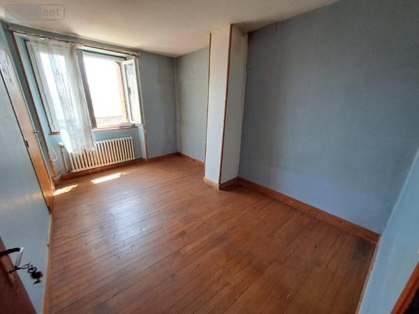 Maison à vendre à Les Ternes dans le Cantal (15100), ref : 044/1230