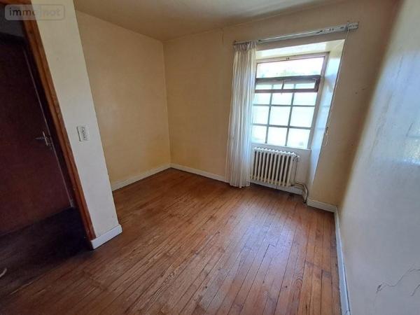 Maison à vendre à Les Ternes dans le Cantal (15100), ref : 044/1230