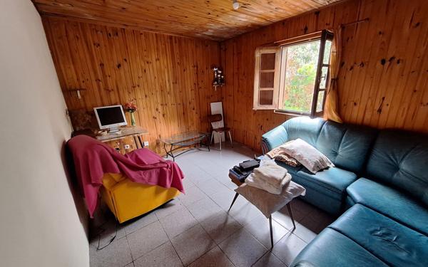 Maison à vendre    4 pièces •  Cilaos