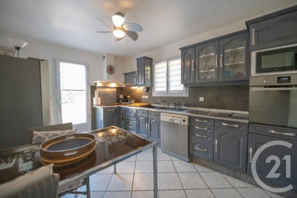 Maison à vendre  4 pièces - 107,51 m2 LE LAVANDOU - 83