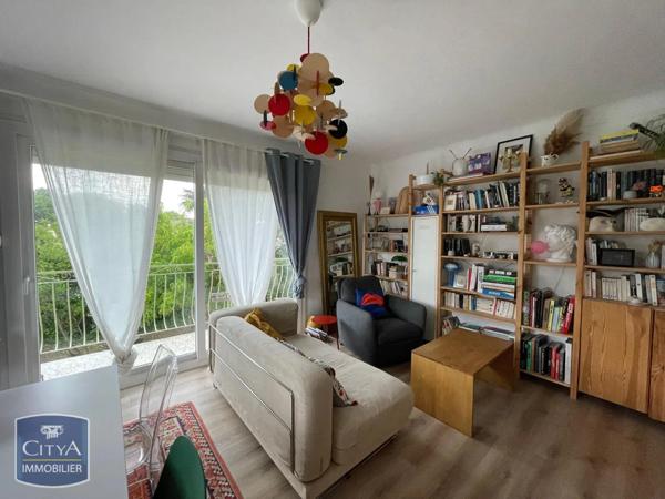 Maison à louer 5 pièces 120.04m² Monteux (84170)