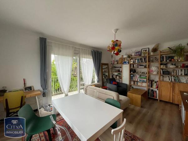 Maison à louer 5 pièces 120.04m² Monteux (84170)