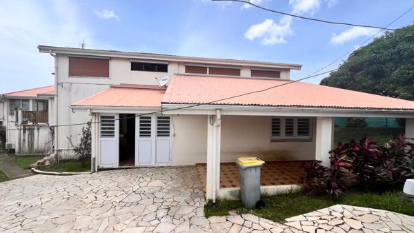 Locaux commerciaux /bureaux 200 m2 BELLEVUE FORT DE FRANCE