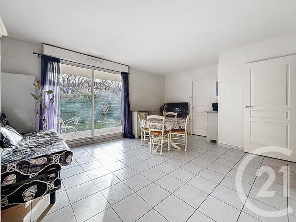 Appartement T2 à vendre  2 pièces - 45,65 m2 MARSEILLE - 13008