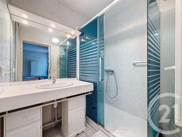 Appartement T2 à vendre  2 pièces - 45,65 m2 MARSEILLE - 13008