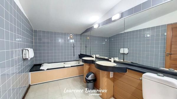 Dpt Guadeloupe (971), à vendre SAINT FRANCOIS immeuble